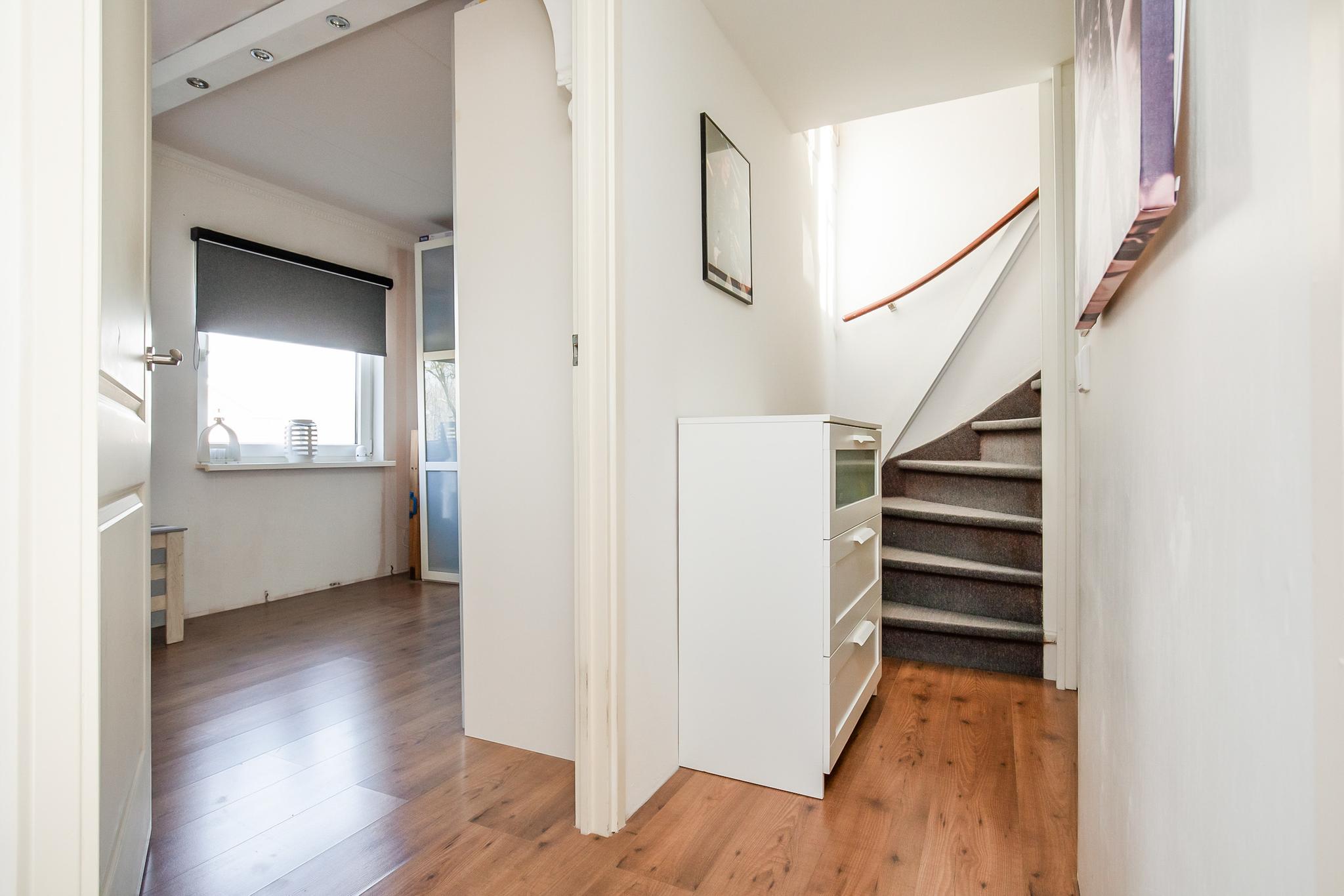 Leden 16 , 2151 SC Nieuw-vennep 17