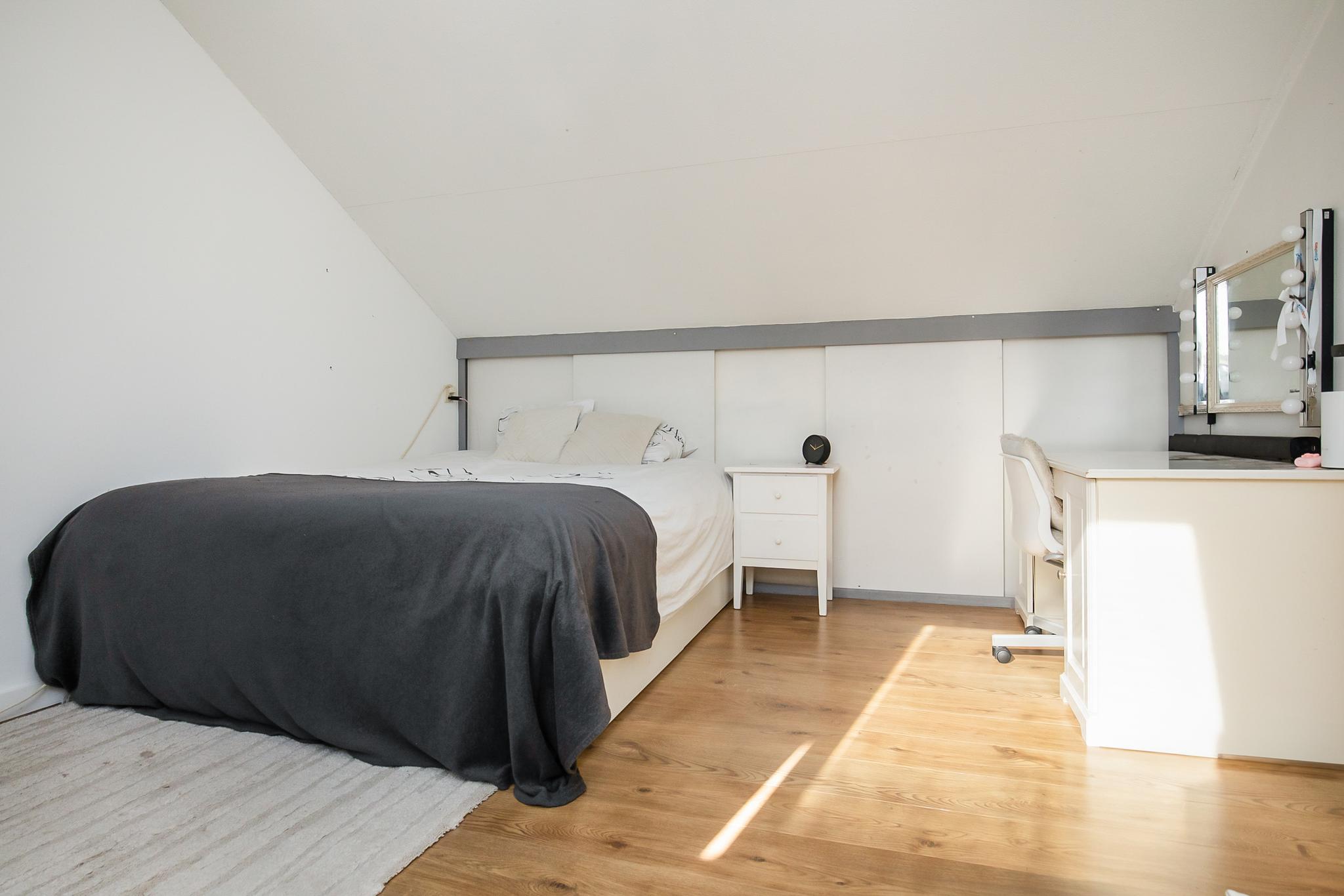 Leden 16 , 2151 SC Nieuw-vennep 33